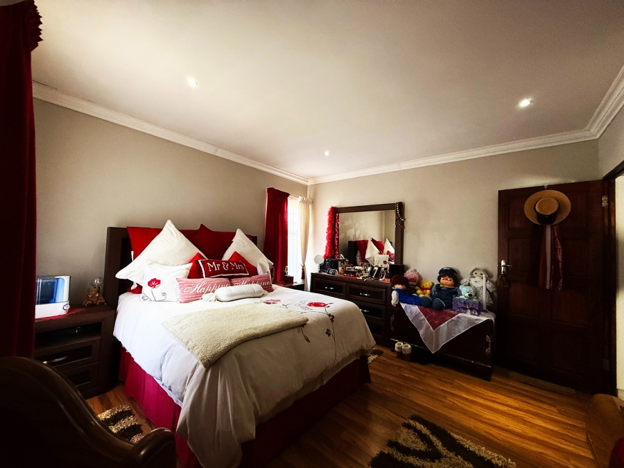 2 Bedroom Property for Sale in Baillie Park North West